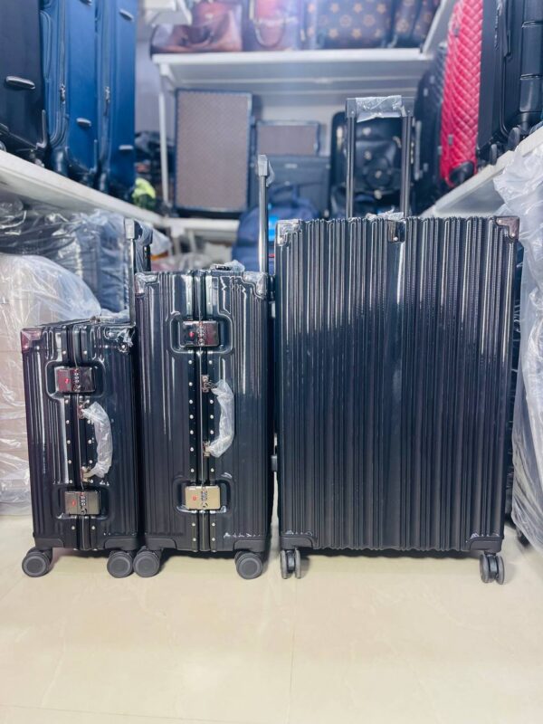 Black Aluminium fraem suitcase set